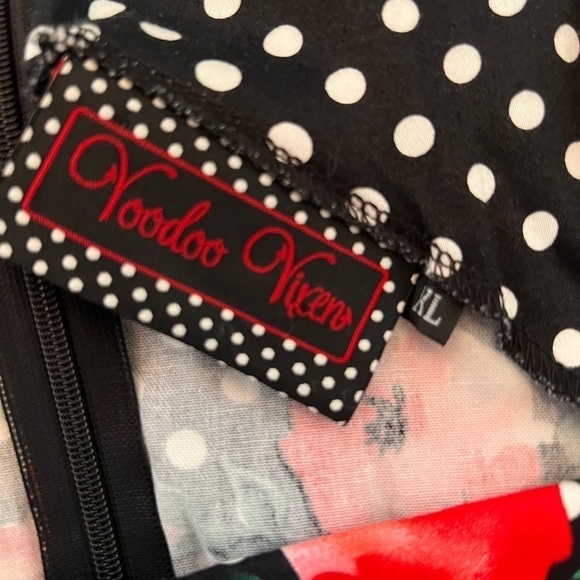 VOODOO VIXEN Size XL Black Red Polka Dot Floral PIN UP SWING ROCKABILLY DRESS - Picture 3 of 6